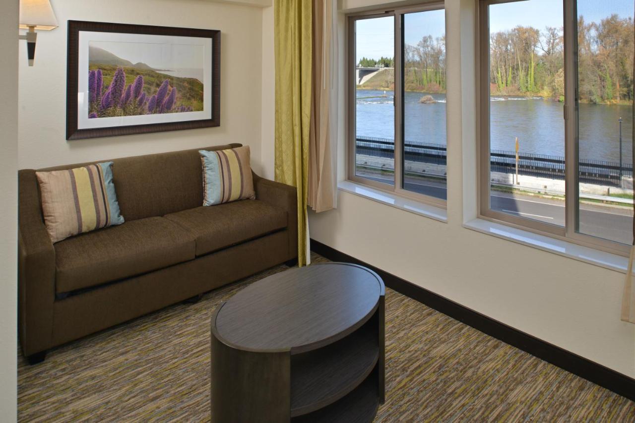 Candlewood Suites Eugene Springfield By Ihg מראה חיצוני תמונה